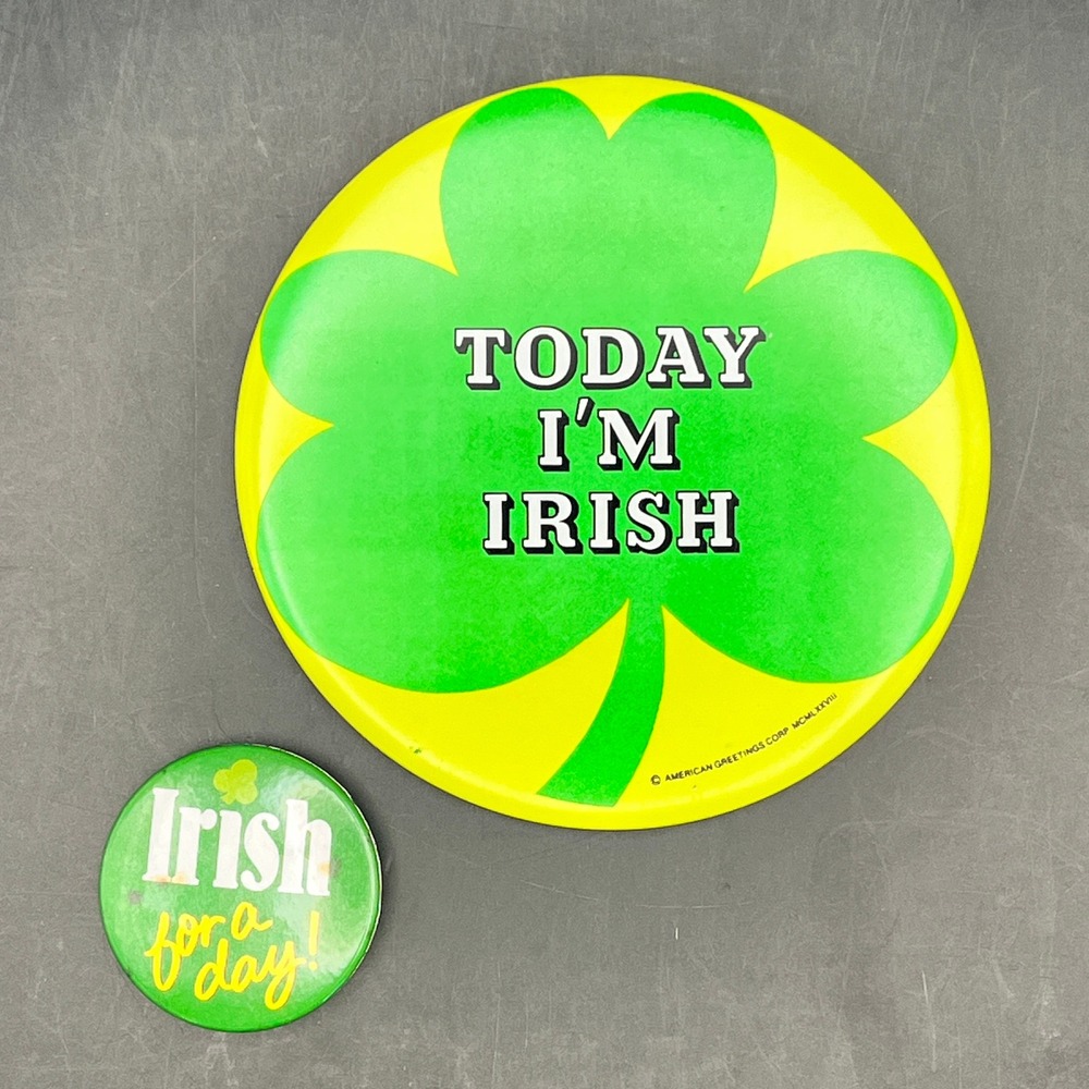 Vtg St Patricks Day Pins 1978 American Greetings Hi Brows Hallmark Irish‎ Button